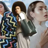 Tres mujeres con estilos diversos, luciendo prendas de marcas españolas de ropa.