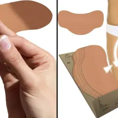 Protección para evitar rozaduras en los muslos. Tiras adhesivas de tela para mayor comodidad al caminar.