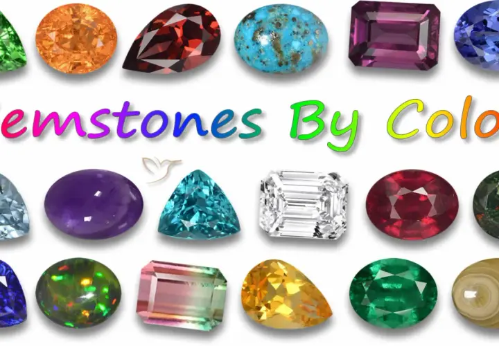 Variedad de tipos de piedras preciosas, desde verdes brillantes hasta azules profundos y rojos intensos, organizadas por color.