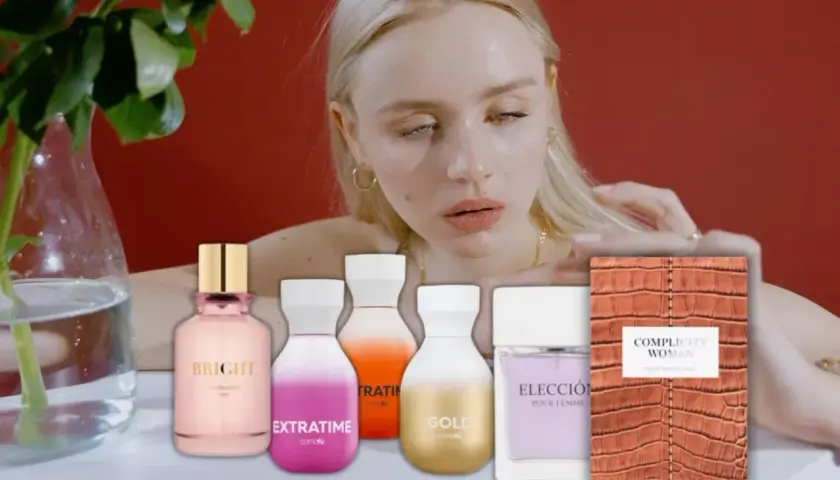 Mujer rubia con perfumes. Se busca la ikiru mercadona equivalencia en estas fragancias.