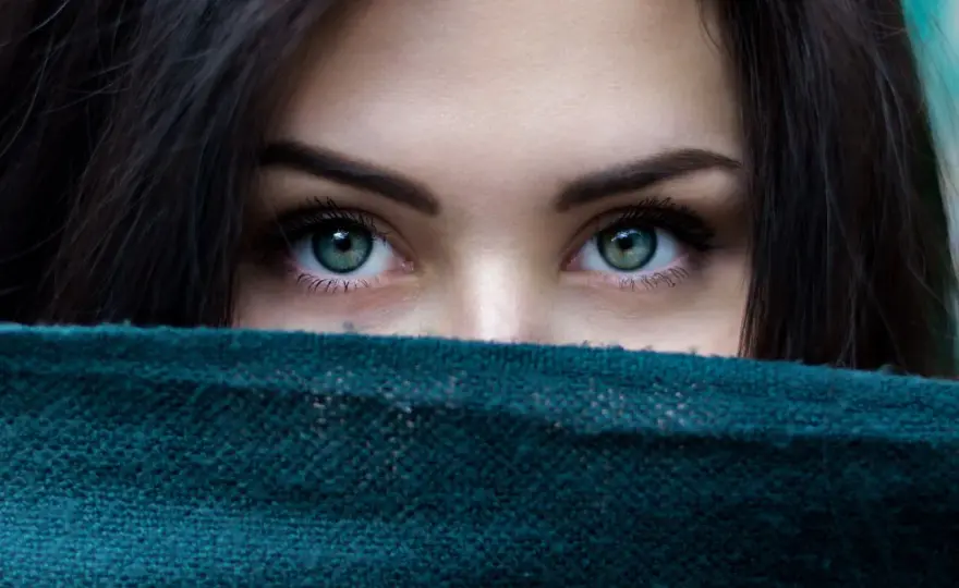 Microblading de cejas - todo lo que debes saber antes de ir