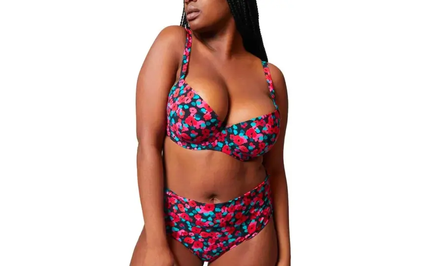 ¿Qué bikini me favorece si tengo barriga? - Los cortes que estilizan