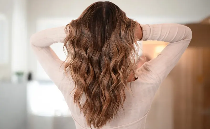 Ondas surferas en media melena - El secreto para un look natural