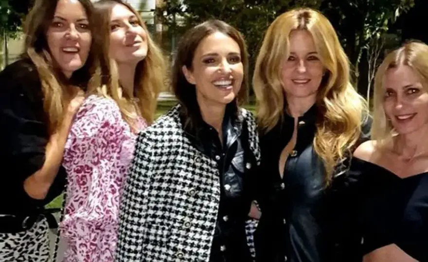 Comida con amigas - Looks cómodos y elegantes para acertar