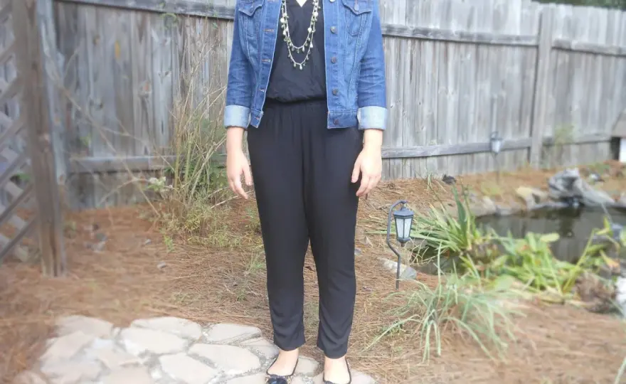Qué chaqueta combinar con un mono negro - Guía para acertar siempre