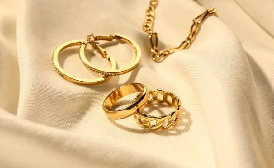 Gemas - Guía para elegir, combinar y cuidar tus joyas