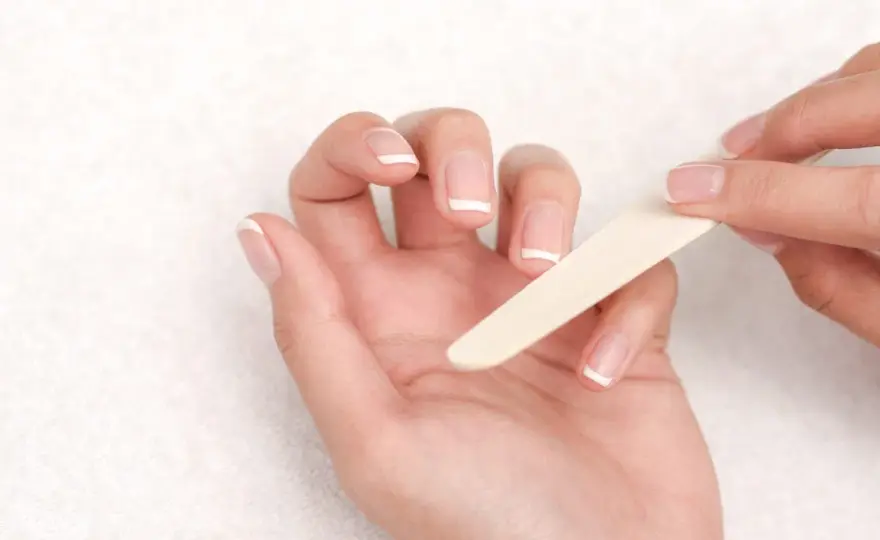 Retirar uñas de gel en casa - Evita dañar tus uñas